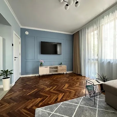 Cathedral Boutique * וארנה