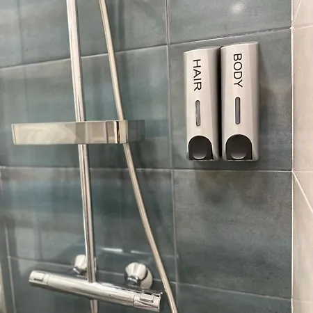 Cathedral Boutique וארנה